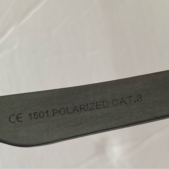 KRAYWOODS Polarized Ebony Wood Sunglasses 😎 HOST PICK😎Unisex Wayfarer - Picture 9 of 10